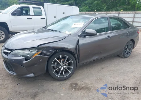 2017 Toyota Camry Xse z USA, uszkodzony, nr VIN 4T1BF1FK3HU676836